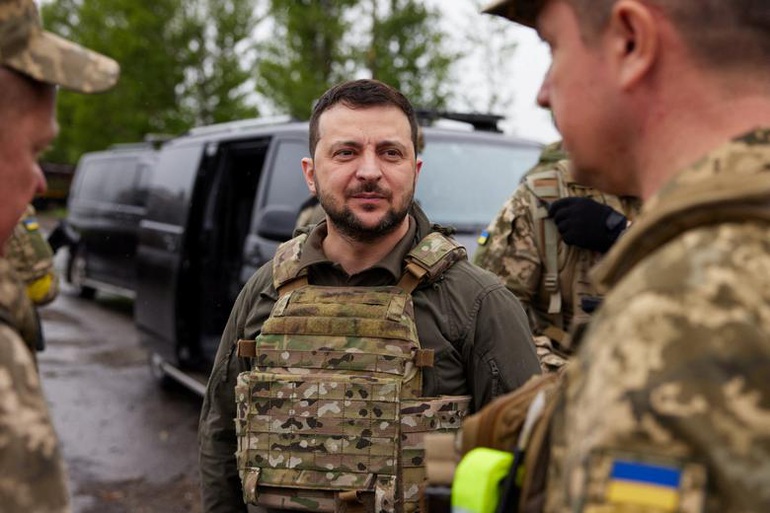 Trận chiến khốc liệt giữa gọng kìm của Nga ở miền Đông Ukraine - 8
